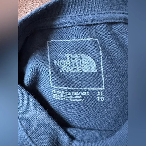North Face - Woman’s T-Shirt - Size XL - 
Pre-Loved - Picture 3 of 3